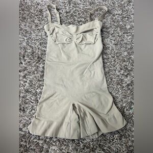Skims Seamless Sculpt Strapless Shortie Bodysuit Sz M With Straps